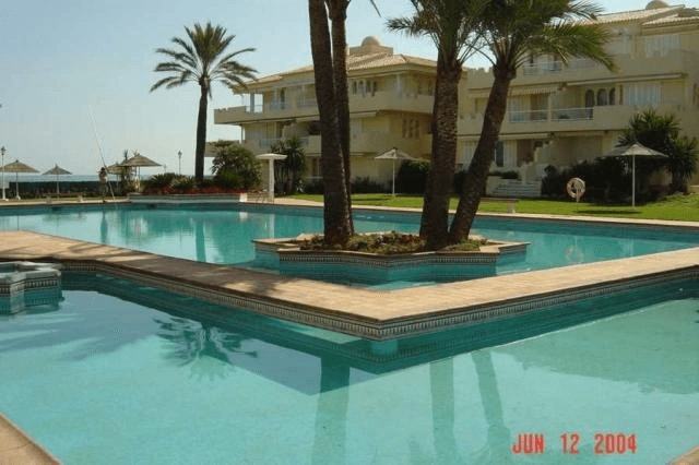 Apartamento en Denia, Primera línea de playa, 3 habitaciones, 2 baños, alquiler