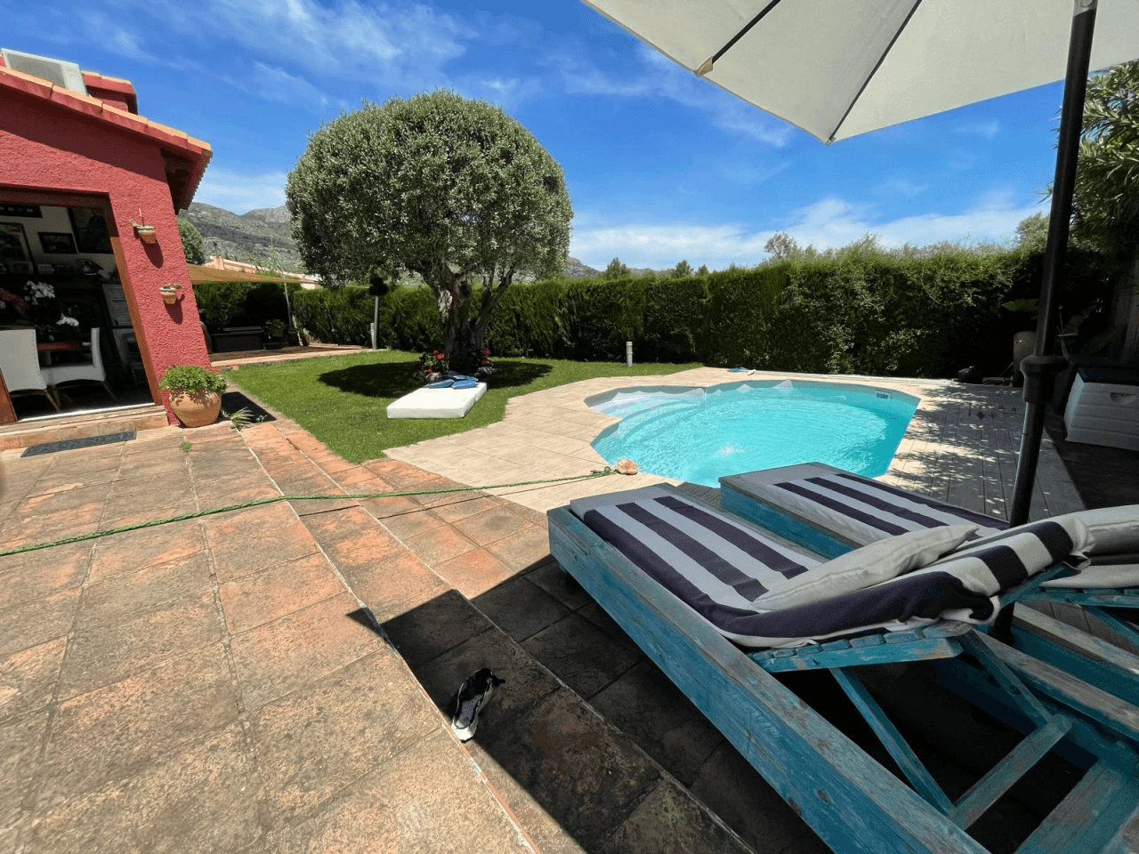 Chalet en venta en Orba con piscina