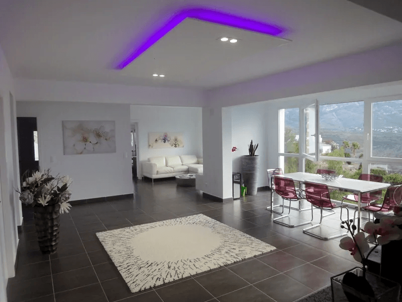 Villa en Las Rotas – vistas panormicas, de las pocas que ya quedan en Denia!