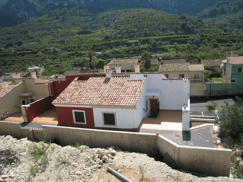 PARCELA URBANA LLOSA DE CAMACHO