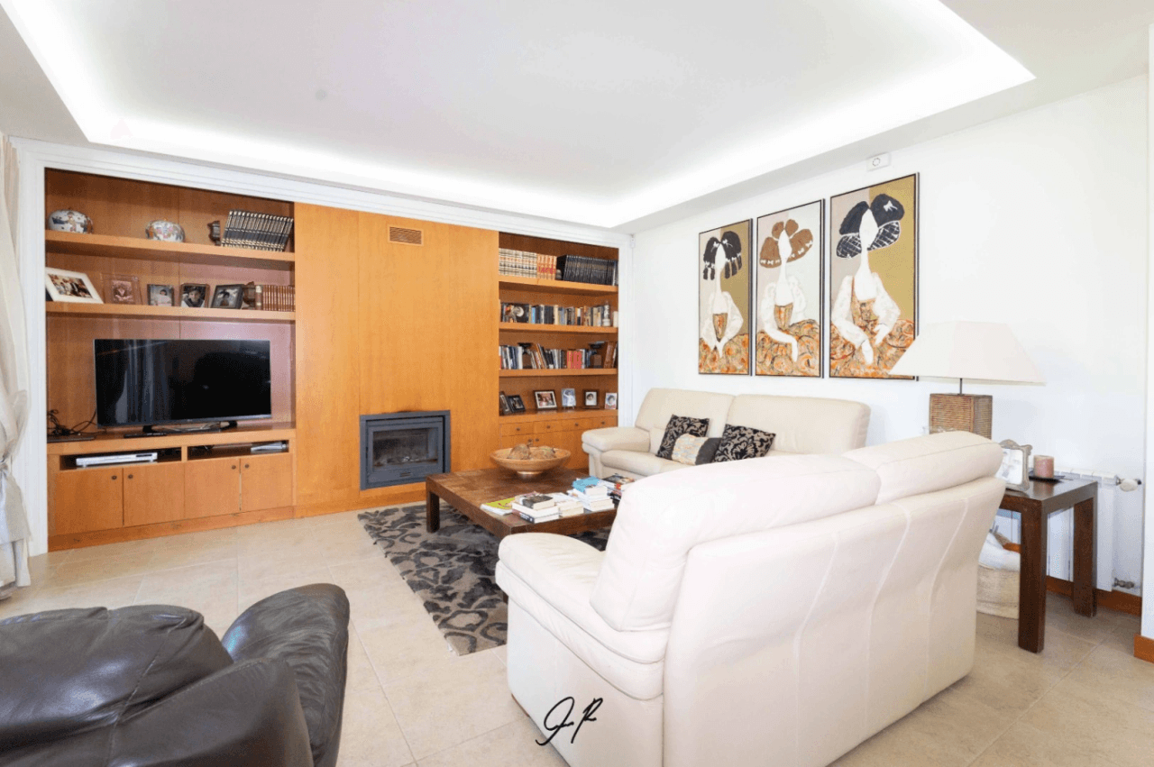 Chalet de lujo en excelente zona Residencial- Denia