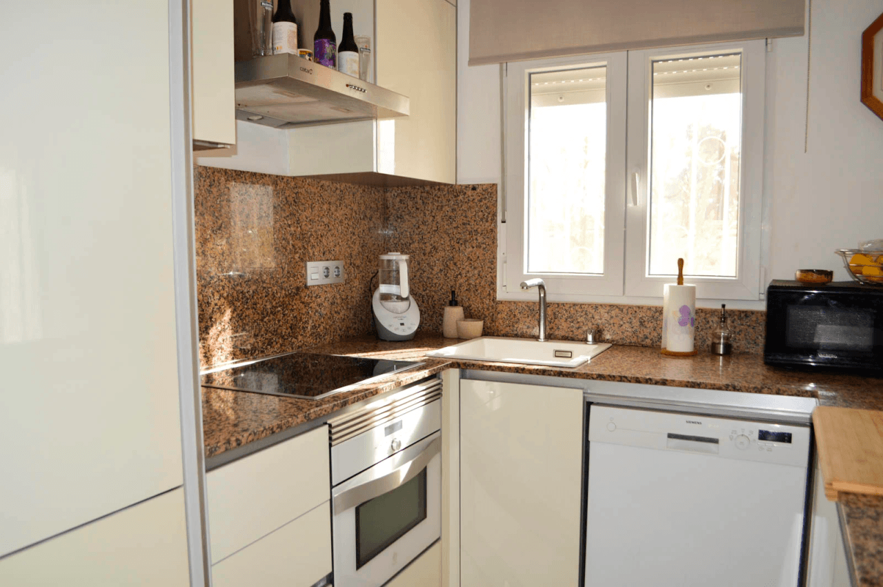 Villa de 4 dormitorios en Las Marinas, en la zona de Las Brisas