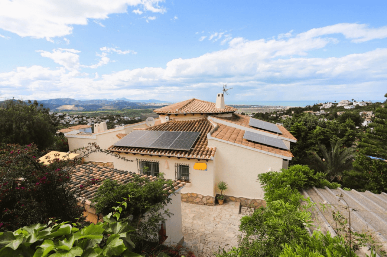 Villa "Pura Vida" en Montepego – Rafol d’Almúnia: tranquilidad, vistas y mucho espacio en plena naturaleza