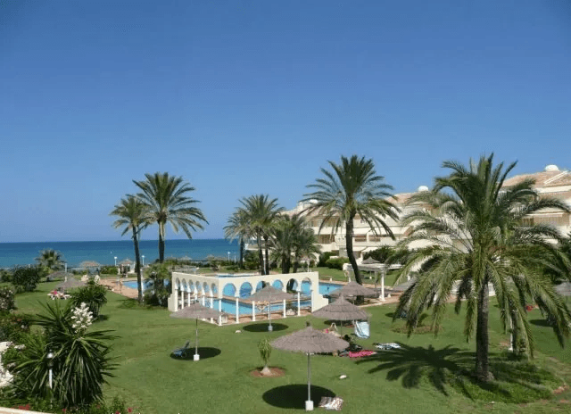 Apartamento en Denia, Primera línea de playa, 3 habitaciones, 2 baños, alquiler