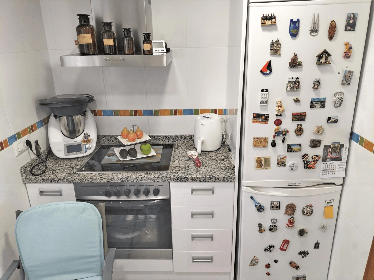 Piso en Denia, Las Marinas: 2 dormitorios y piscina comunitaria