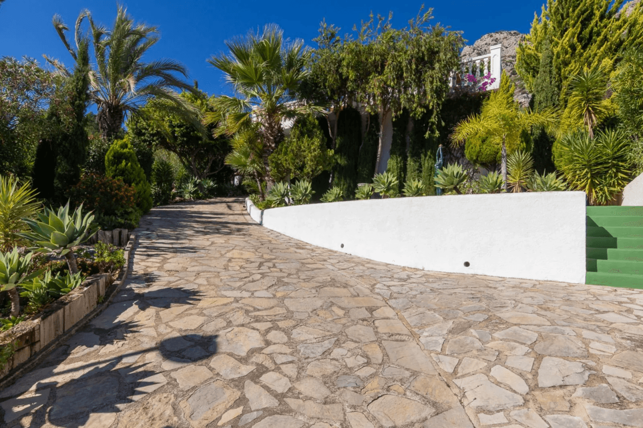 Villa con piscina y vistas a la montaña - Benigembla
