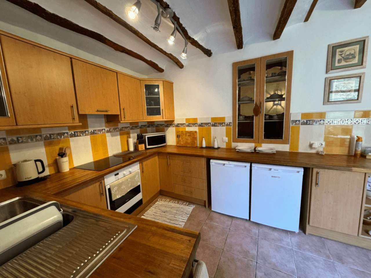 Casa rural en Tormos en buen estado