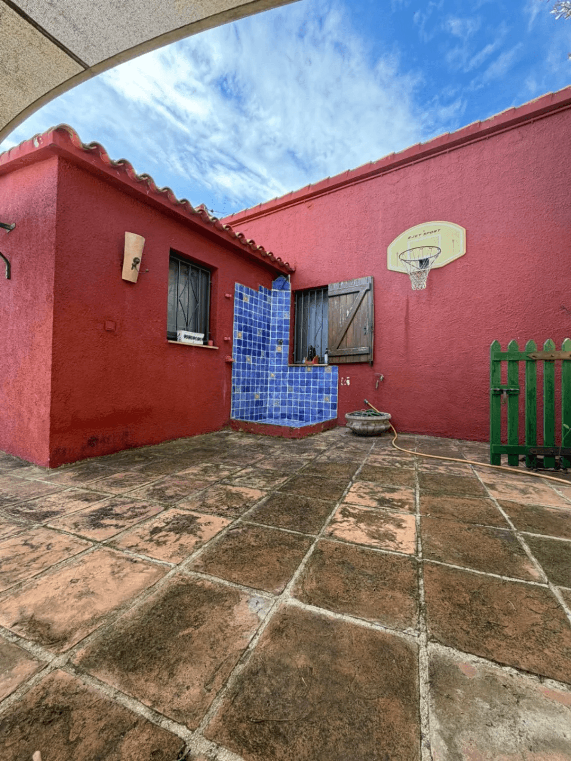 Chalet en venta en Orba con piscina