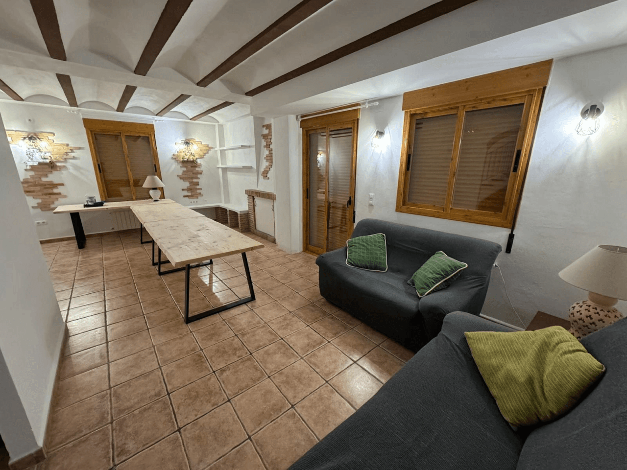 Chalet en venta con 9 dormitorios en La Carroja, Alicante