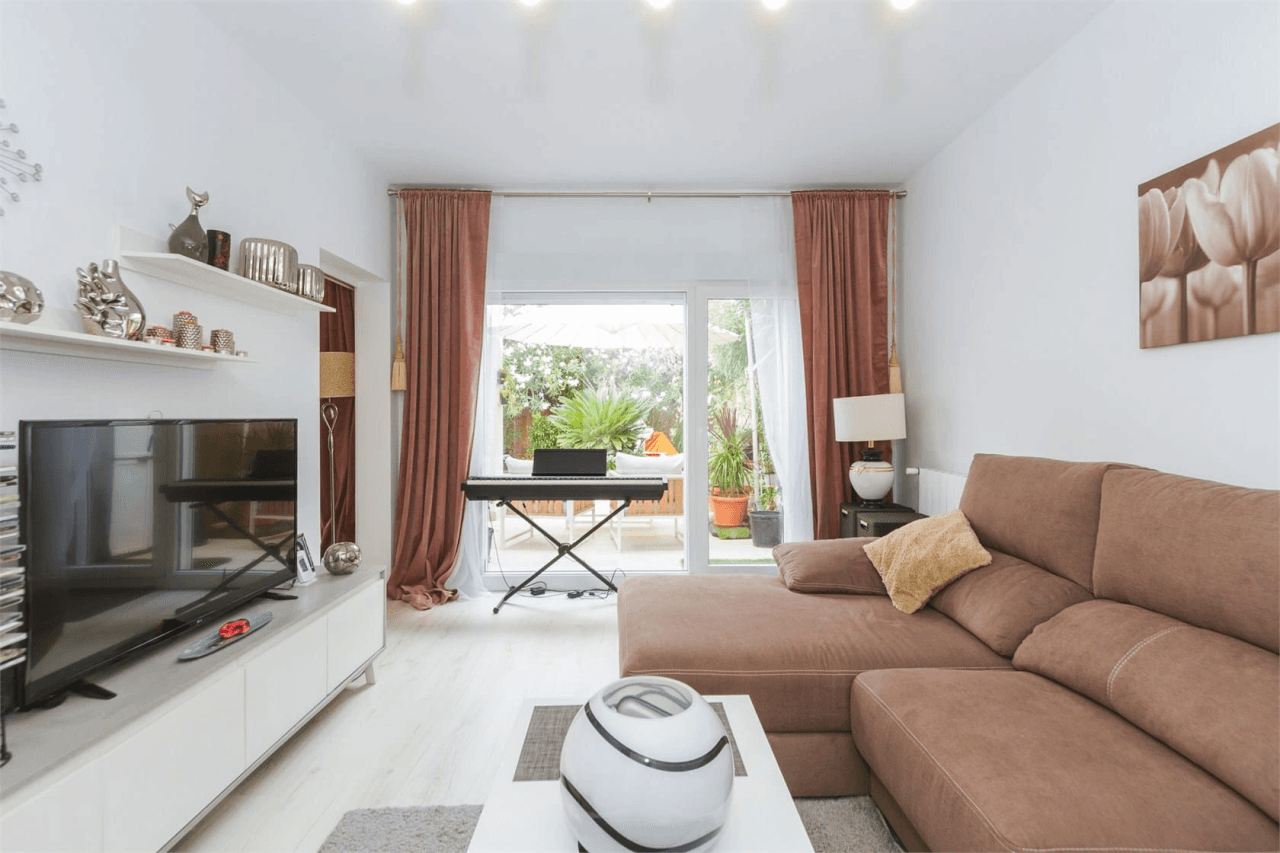 Bungalow con piscina comunitaria en Pedreguer