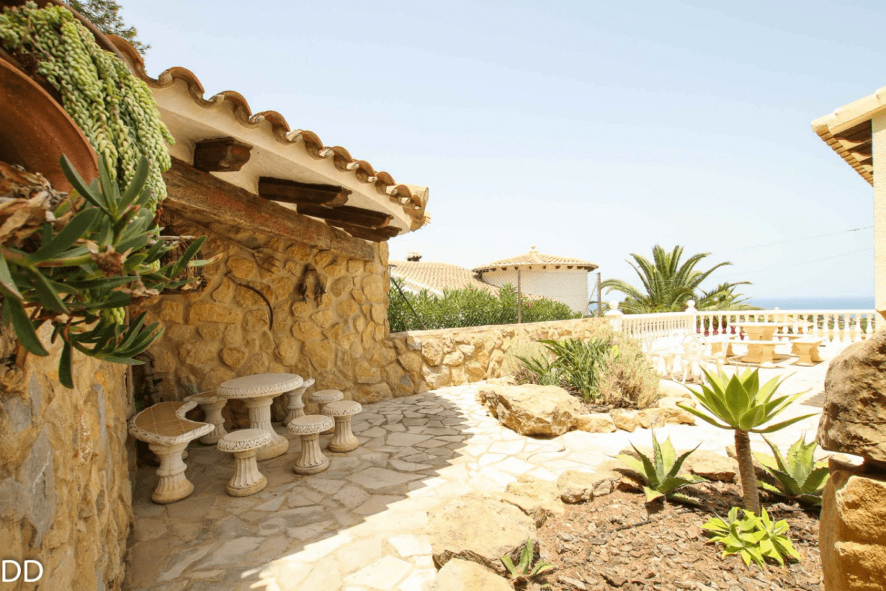 VILLA CON VISTAS PANORAMICAS AL MAR