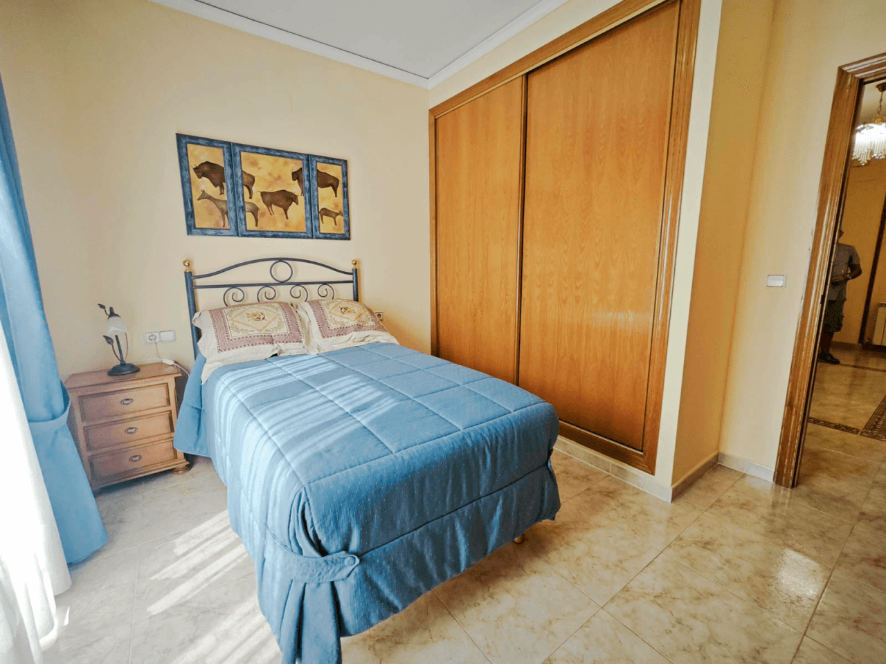Villa de 270 m2 con piscina en venta en Pedreguer, zona residencial a un paso del centro