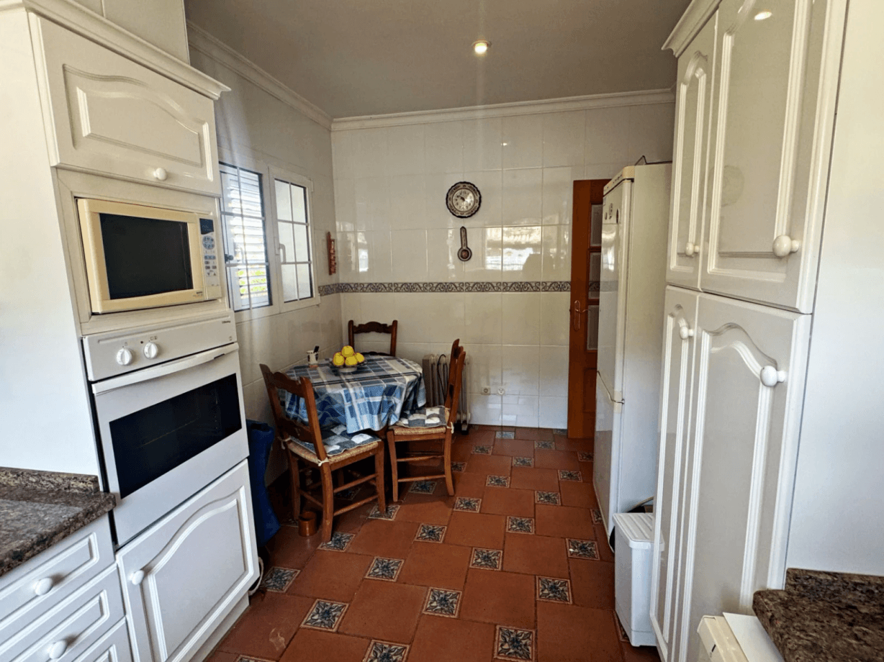 Chalet en venta en Denia, con preciosas vistas al mar y al montgó