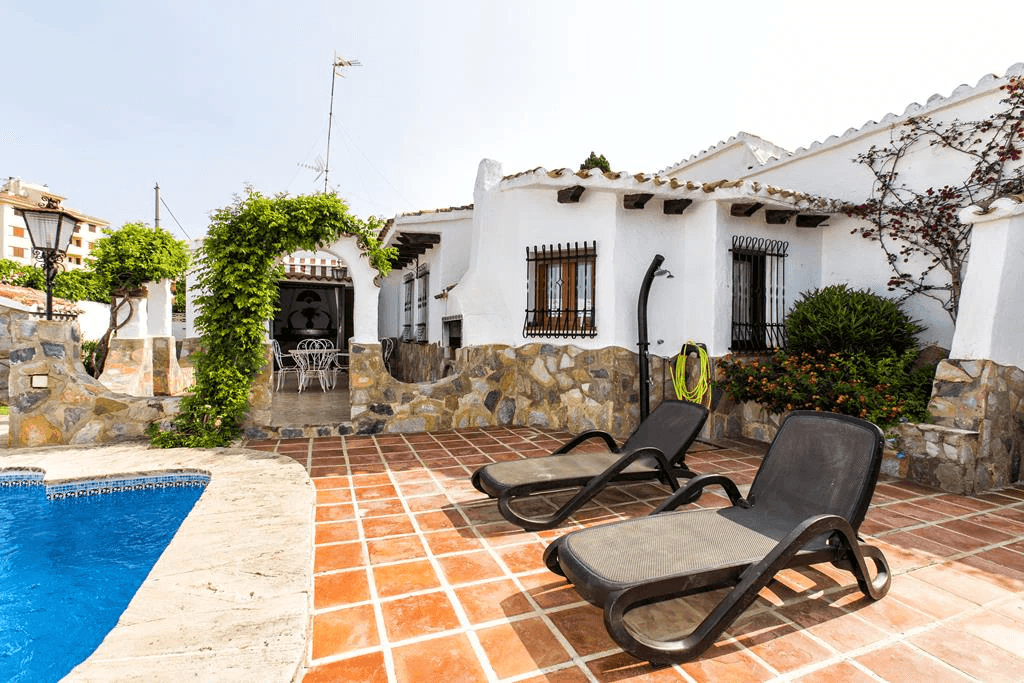 Villa independiente a 50 m de la playa, Dénia