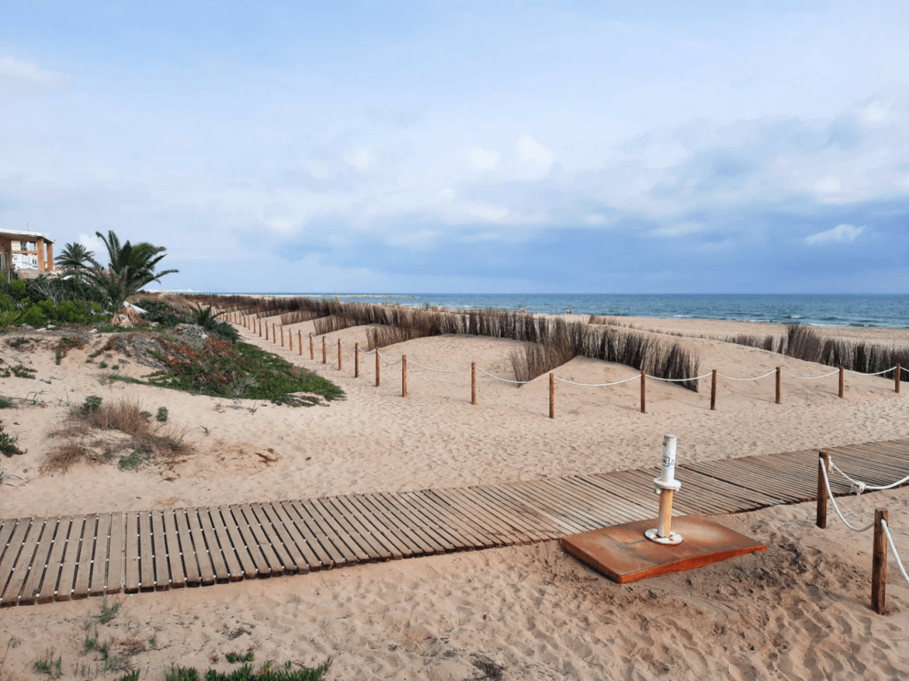 nuevas casas adosados cerca de la playa en Denia