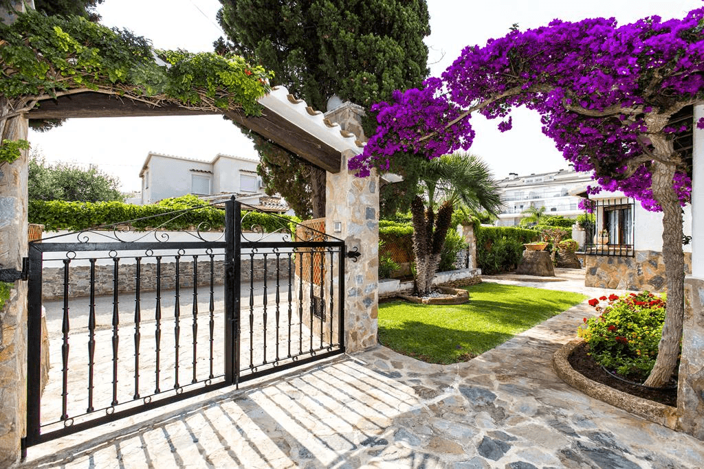 Villa independiente a 50 m de la playa, Dénia