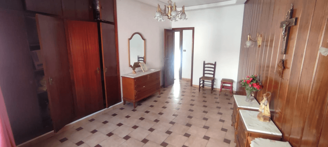 CASA DE PUEBLO EN EL CENTRO DENIA