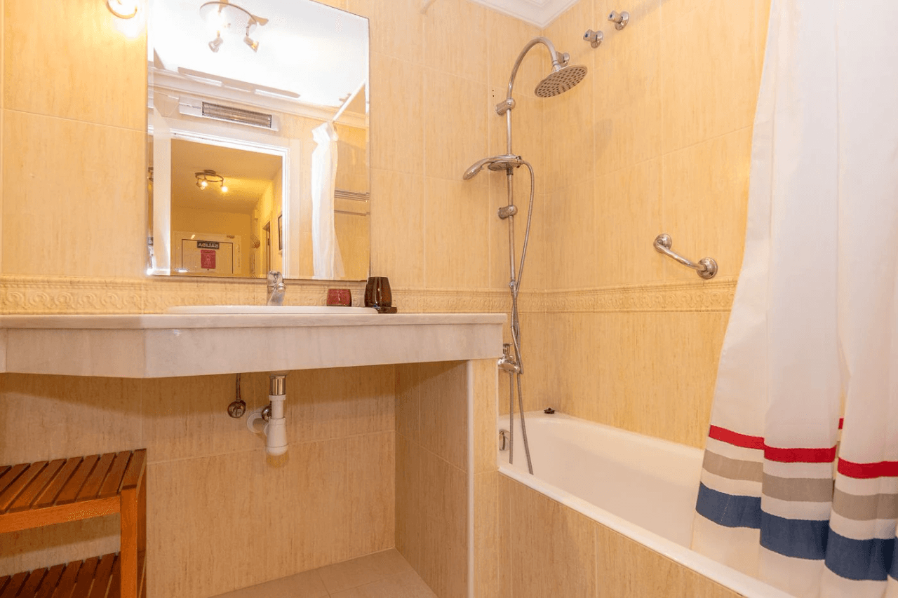 APARTAMENTO EN LA SELLA, PEDREGUER