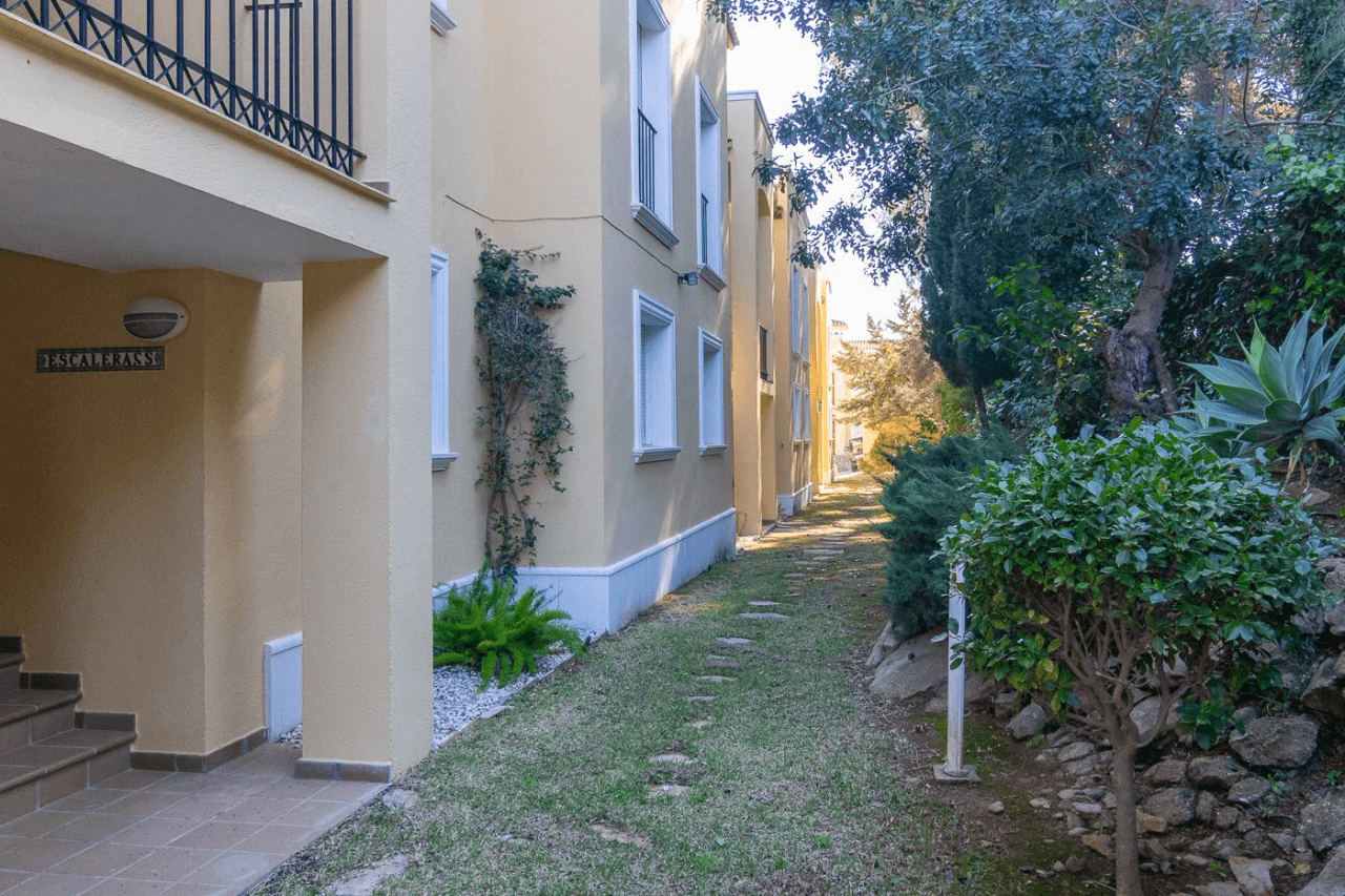 APARTAMENTO EN LA SELLA, PEDREGUER