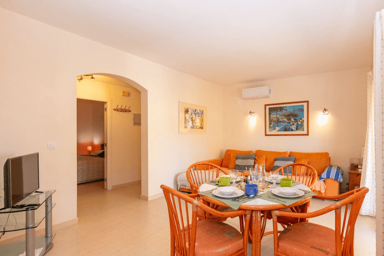 APARTAMENTO EN LA SELLA, PEDREGUER
