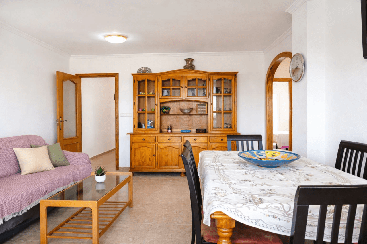 Apartamento en primera línea de Les Deveses