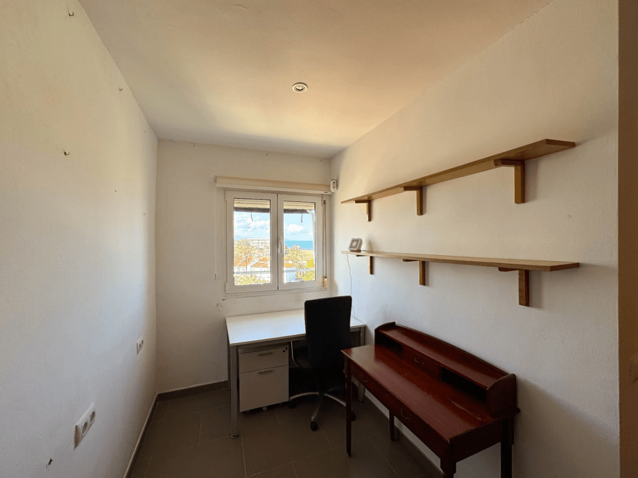 APARTAMENTO FRENTE AL MAR