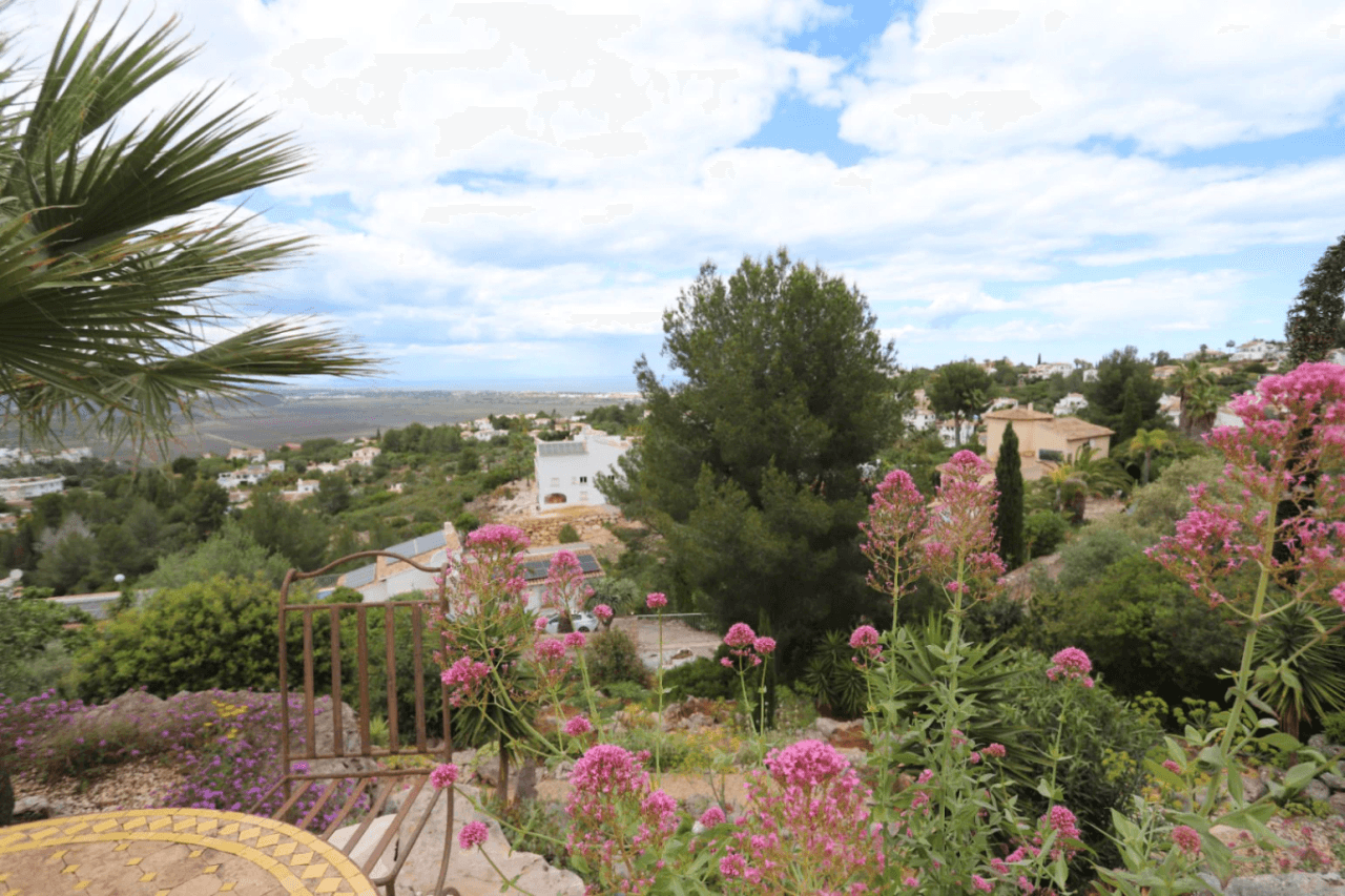 Villa "Pura Vida" en Montepego – Rafol d’Almúnia: tranquilidad, vistas y mucho espacio en plena naturaleza