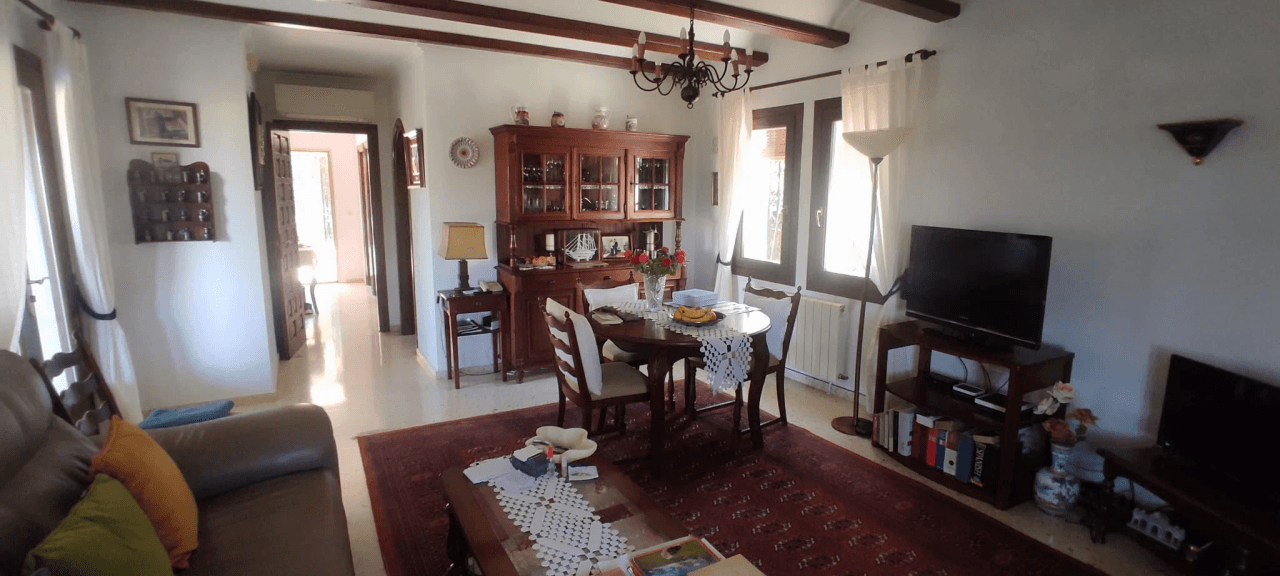 Chalet en venta de 3 dormitorios en Denia, Alicante