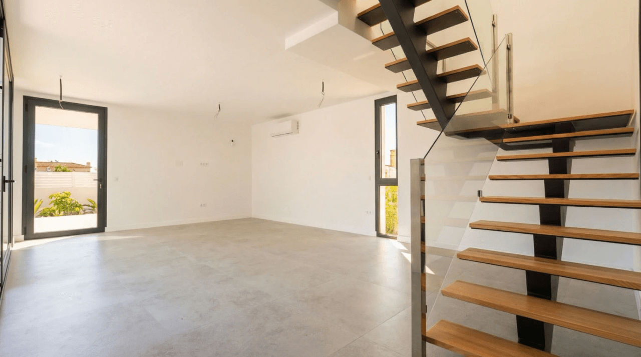 Moderna villa de nueva construcción en Vergel