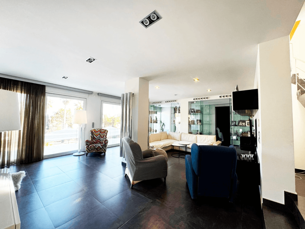 Venta de chalet moderno en venta en El Montgó, Denia