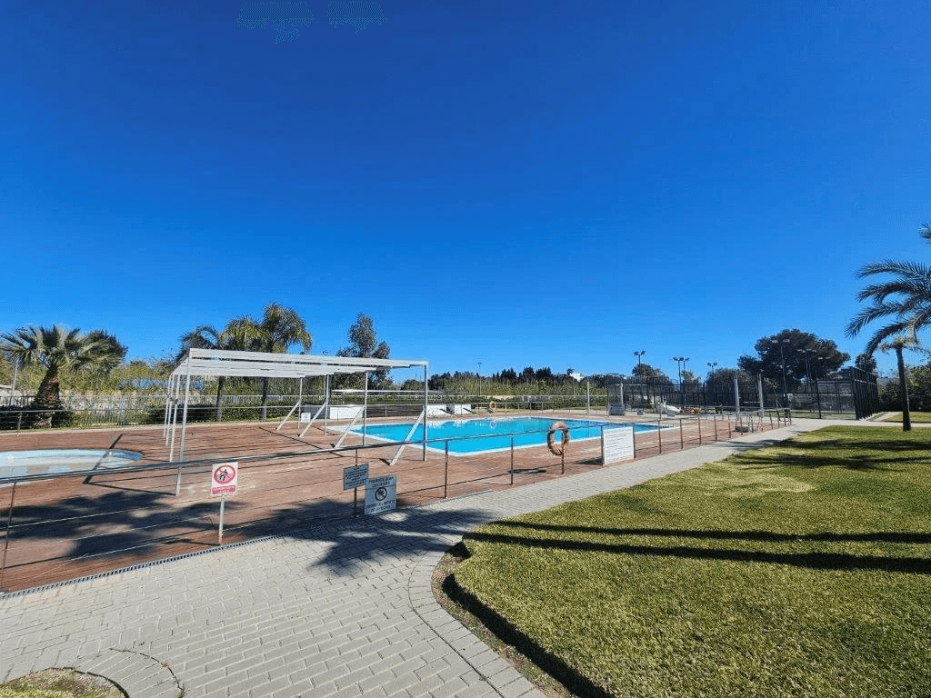 Zonnig appartement in Vergel