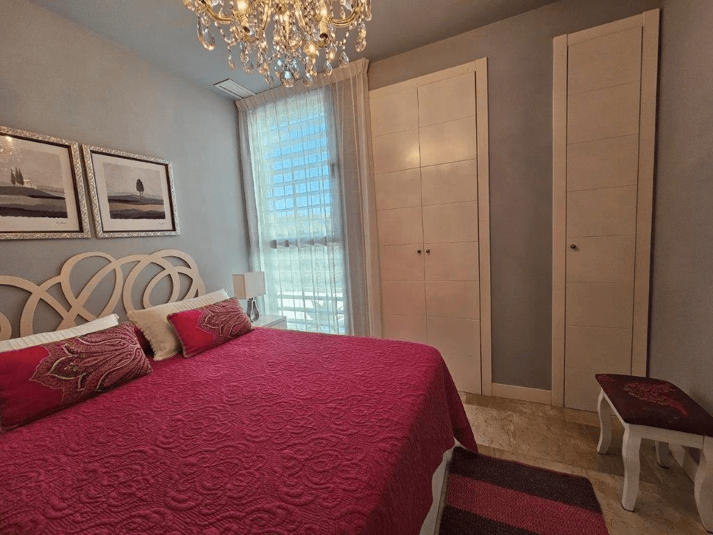 Zonnig appartement in Vergel