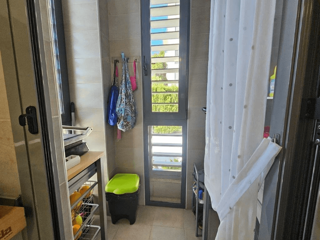 Zonnig appartement in Vergel