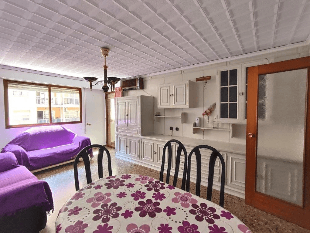 Amplia y céntrica vivienda en Denia