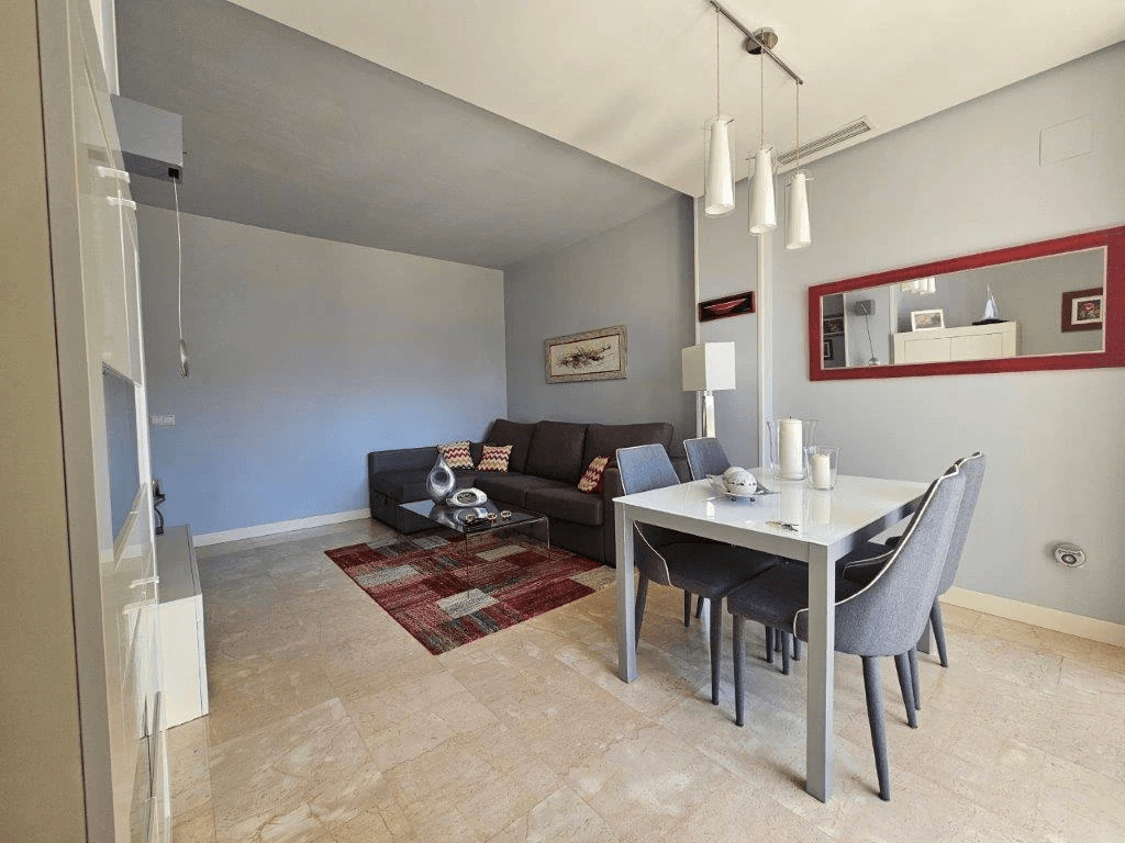 Zonnig appartement in Vergel