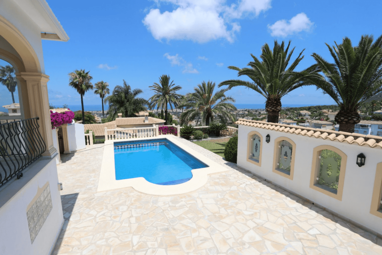 Meerblick-Villa in Marquesa VI, Dénia – Raum, Komfort und Privatsphäre in bester Lage