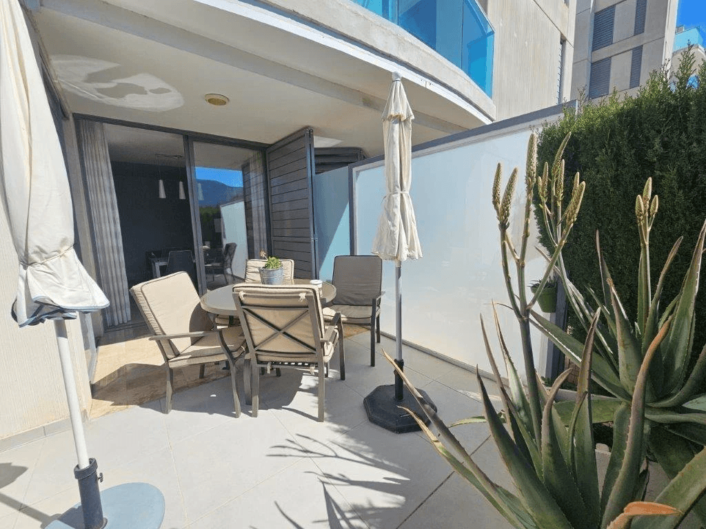 Zonnig appartement in Vergel