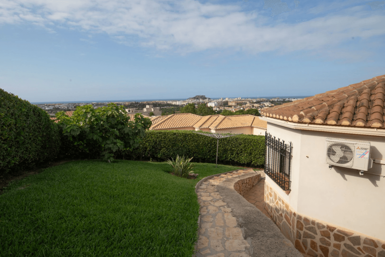 Villa Mediterranea en Dénia