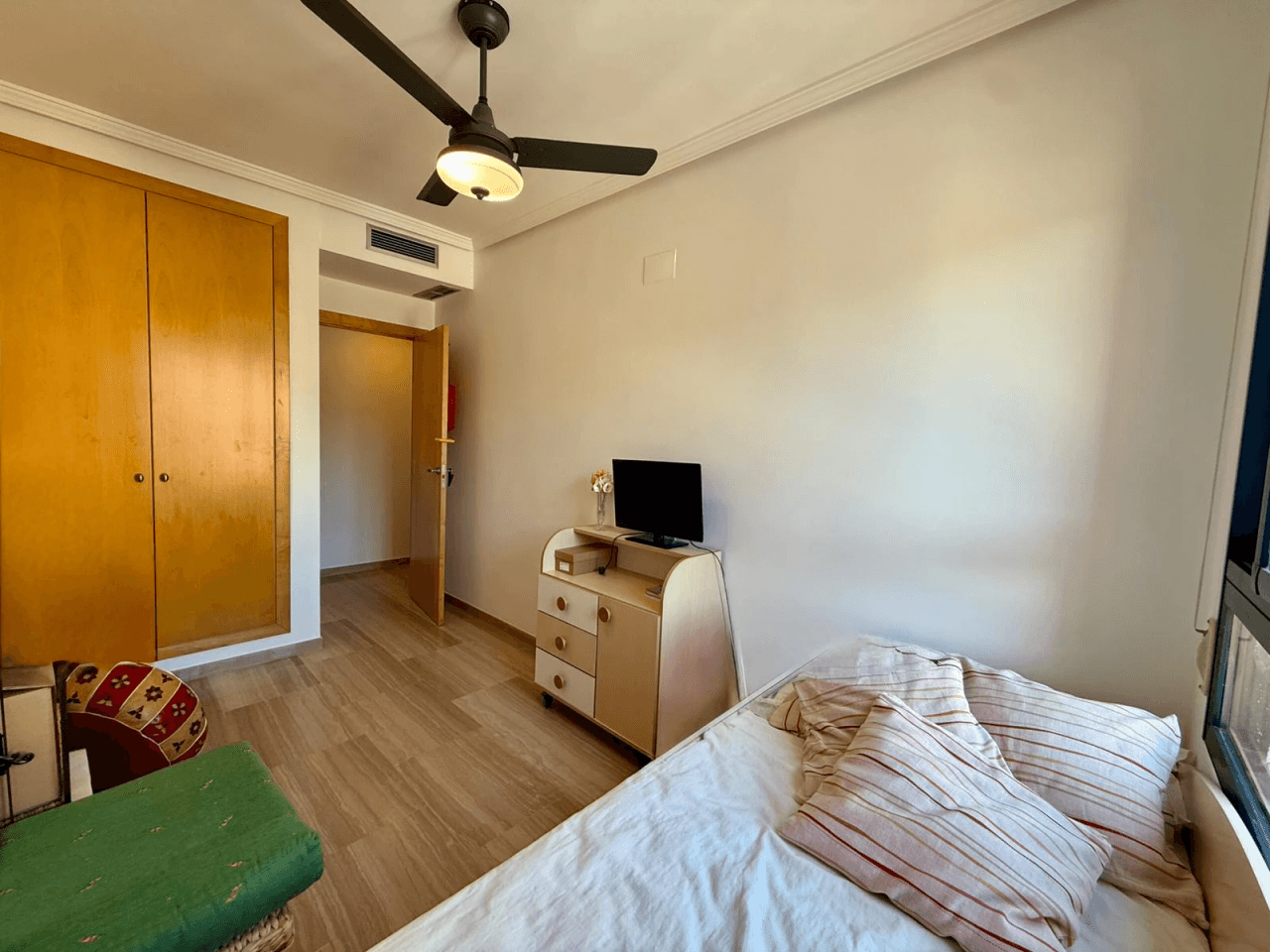 Apartamento de tres dormitorios en Denia, zona Miguel Hernandez