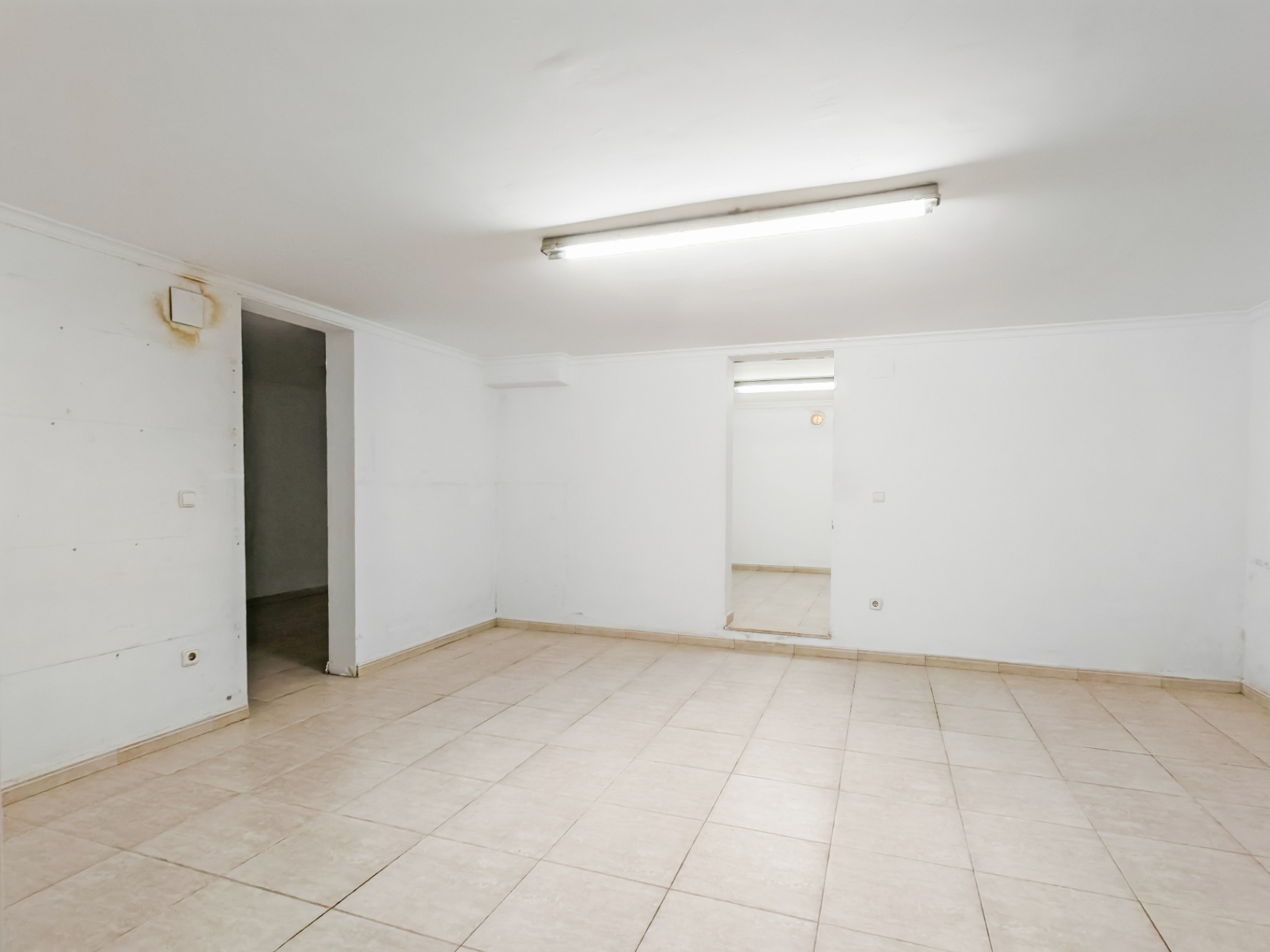 Gran chalet/villa en venta  muy   amplia  con piscina privada  en Denia